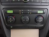 Škoda Octavia (2006) Ambiente 2.0 TDI, Tempomat - náhled 17