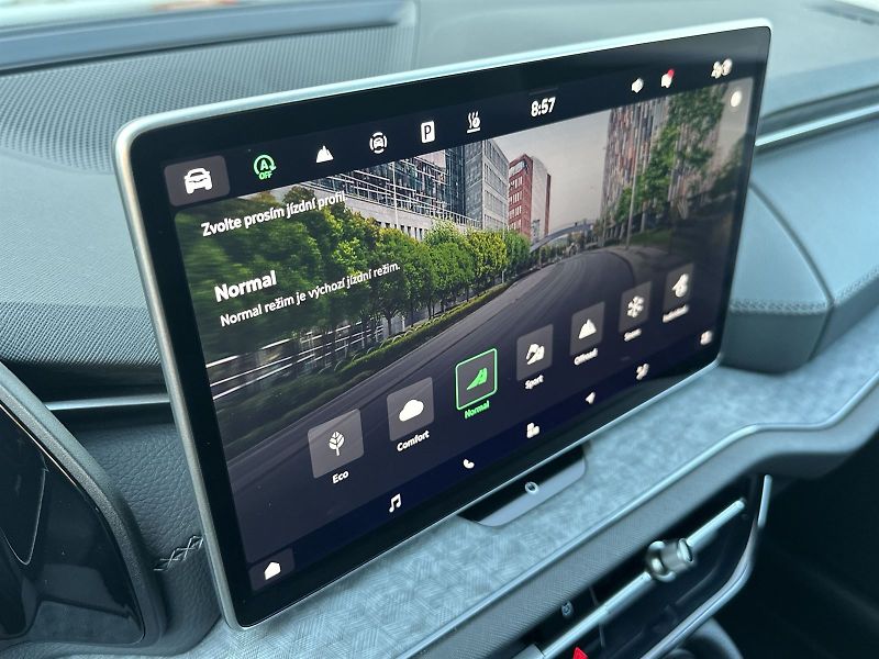 Škoda Kodiaq (2024) 2.0 TDI 4x4 DSG Exclusive Sele - fotka 15 z 40