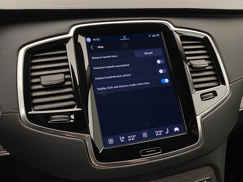 Volvo XC90 B5 AWD DARK PLUS AUT CZ 7m - fotka 59 z 67