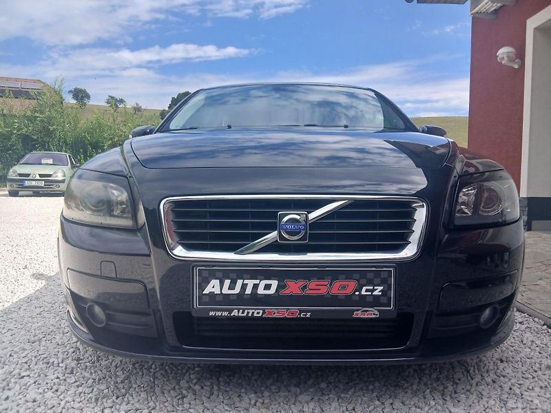 Volvo C30 2.0D DIGI AC - fotka 7 z 32