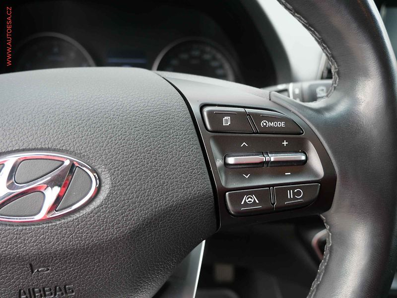 Hyundai i30 (2021) 1.5i, 1.maj,ČR, Smart - fotka 13 z 23