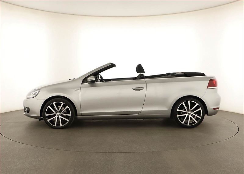 Volkswagen Golf (2015) 2.0 TDI, Serv.kniha, Navi - fotka 3 z 14