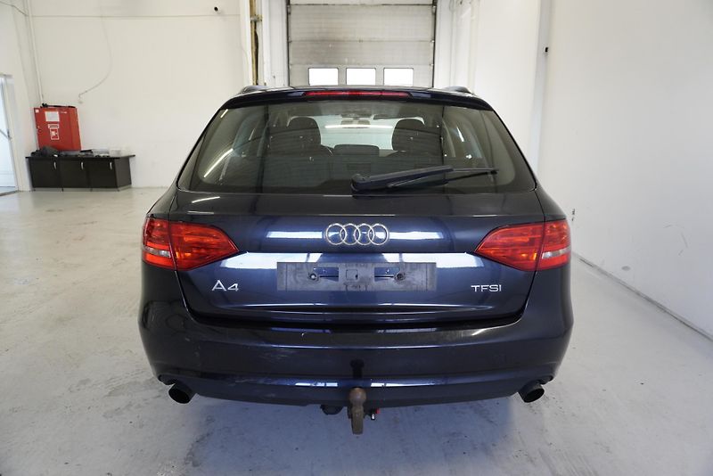 Audi A4 1.8TFSi-125 kW NOVÝ TYP MOTORU - fotka 4 z 20