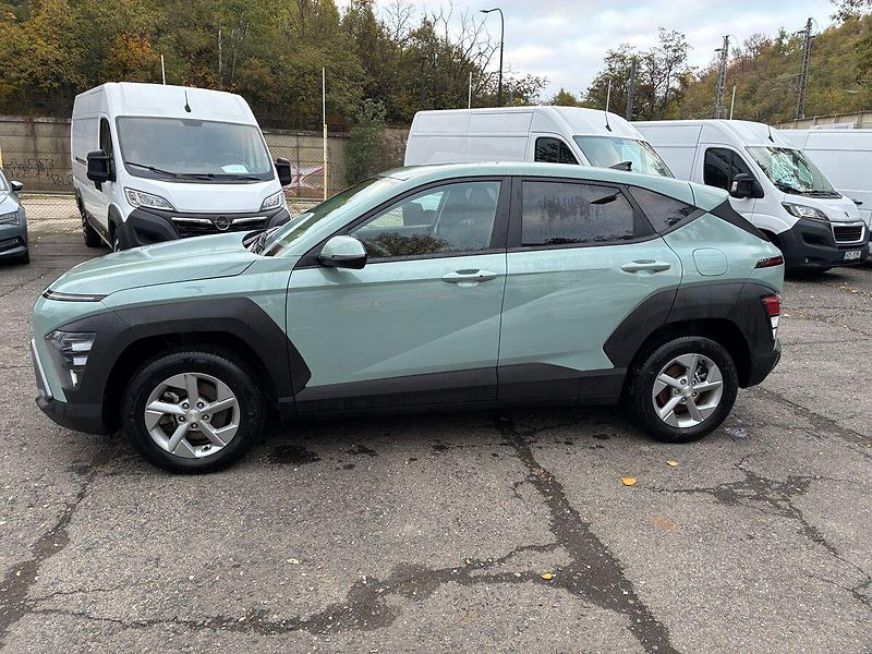 Hyundai Kona 1,0 T-GDI MT COMFORT CLUB ČR - fotka 4 z 24