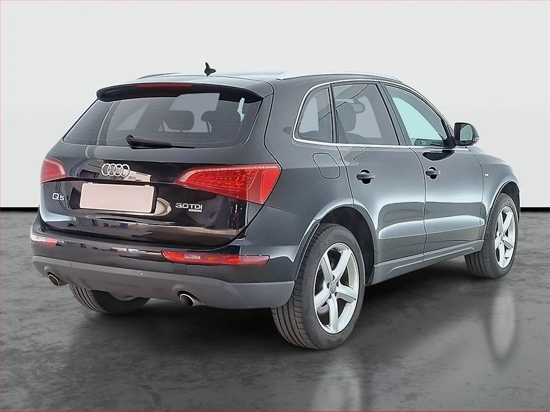 Audi Q5 (2010) 3.0 TDI, 4X4, Automat, Kůže - fotka 5 z 14