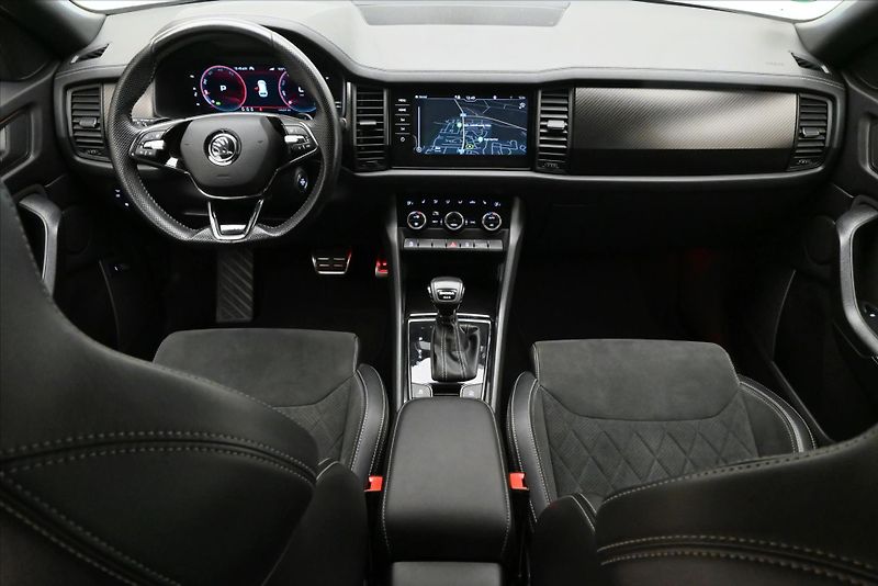 Škoda Kodiaq 2,0 TDI 147 kW DSG 4x4 Sportli - fotka 15 z 33