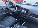 Mitsubishi Outlander (2019) 2.0i Mivec Digi Klima Kamera - náhled 14