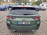 Kia Ceed 1,5 T-GDI 7DCT automat  GT-Lin - náhled 4
