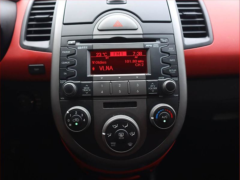 Kia Soul (2009) 1.6 CRDI, Serv.kniha - fotka 12 z 16