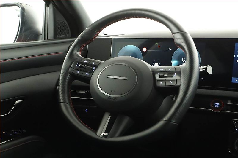 Hyundai Tucson (2025) 1.6 T-GDI, N-LINE, AUTOMAT - fotka 8 z 16