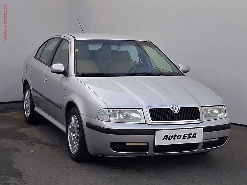Škoda Octavia (2001) 1.9TDi, 2.maj,ČR, servis - fotografie inzerátu