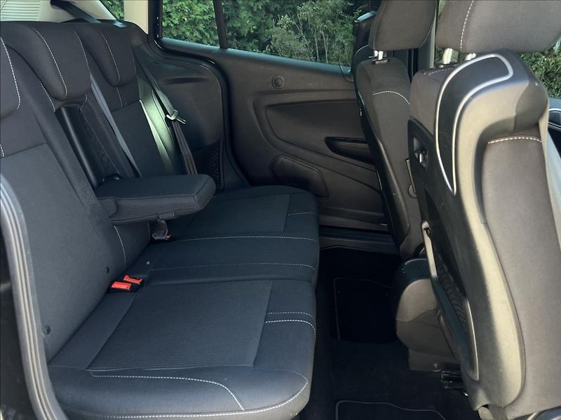 Ford B-MAX 1,4 i TITANIUM klima E6 - fotka 18 z 33