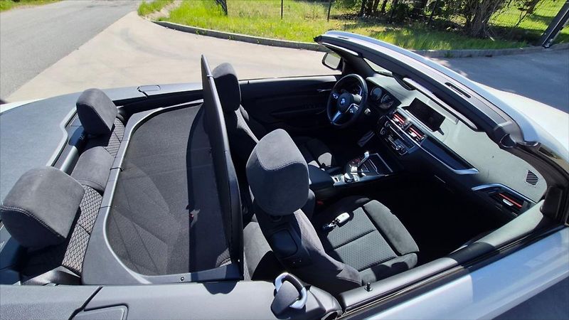 BMW Řada 2 2,0 220d cabrio Mpaket ČR - fotka 21 z 21