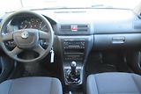 Škoda Octavia Tour 1.9 TDi CLIMATRONIC - náhled 9