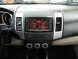 Mitsubishi Outlander 2,4 i 125kW 7.míst,4x4,automat - náhled 27