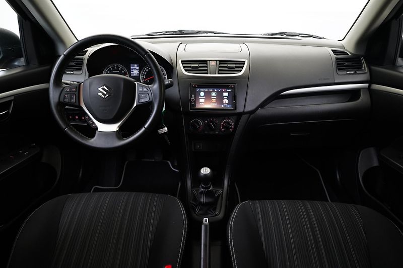 Suzuki Swift - fotka 5 z 27