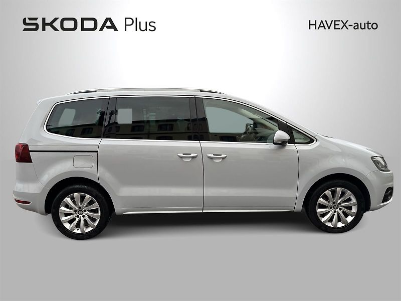 Seat Alhambra (2020) 2.0 TDI DSG Style - fotka 27 z 29