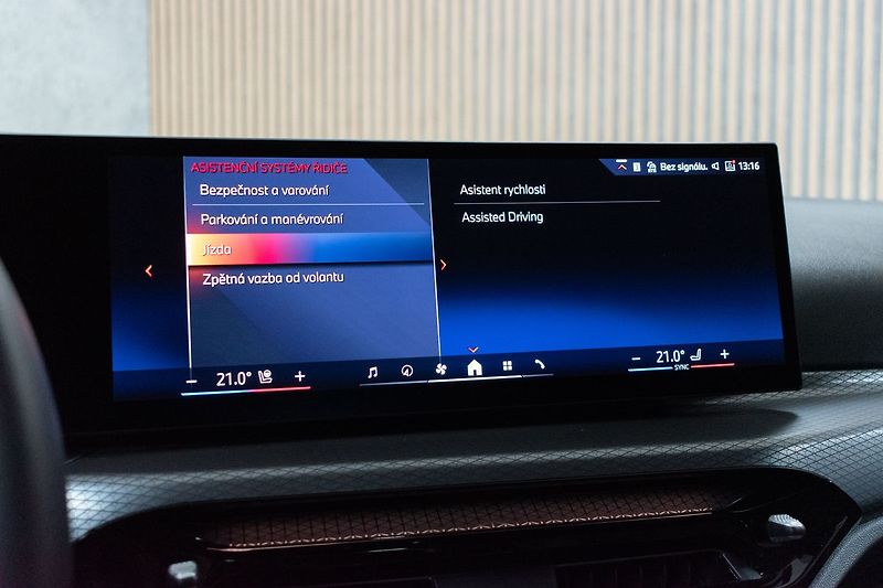 BMW Řada 3 320d xDrive ///M*ZÁRUKA*ČR 1.M - fotka 38 z 48