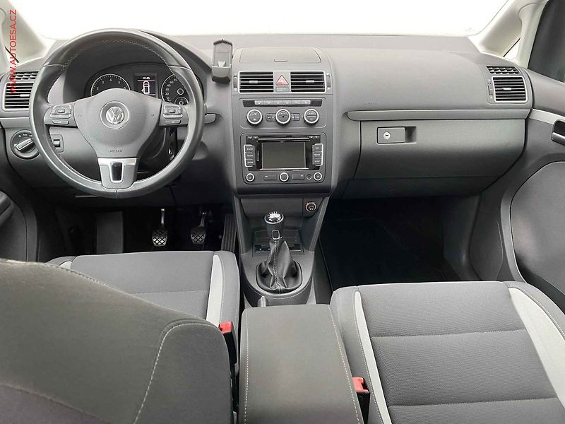 Volkswagen Touran (2013) 1.2 TSi, Life, bixen, navi, - fotka 8 z 20