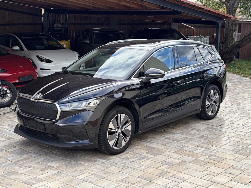 Škoda Enyaq (2021) 60, panorama, TA, ad.temp. - fotka 1 z 18