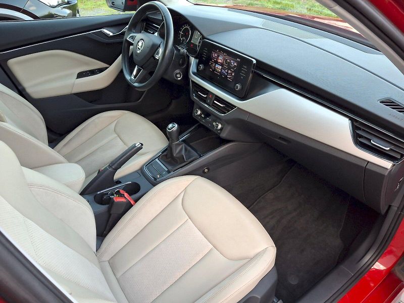 Škoda Kamiq (2019) Style 1,6TDi 85kW - fotka 13 z 35