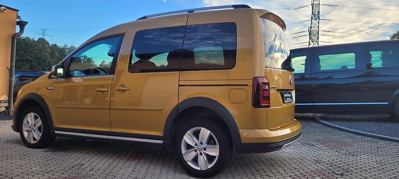 Volkswagen Caddy (2018) 1,4 TSi 96kW DSG Alltrack - fotka 8 z 47