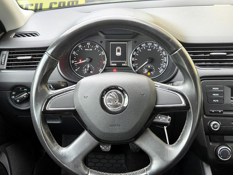 Škoda Octavia 1,2 TSi PO ROZVODECH, 1.maj - fotka 33 z 41