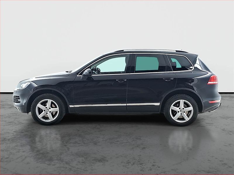 Volkswagen Touareg (2010) 3.0 TDI, 4X4, Automat, Kůže - fotka 3 z 25