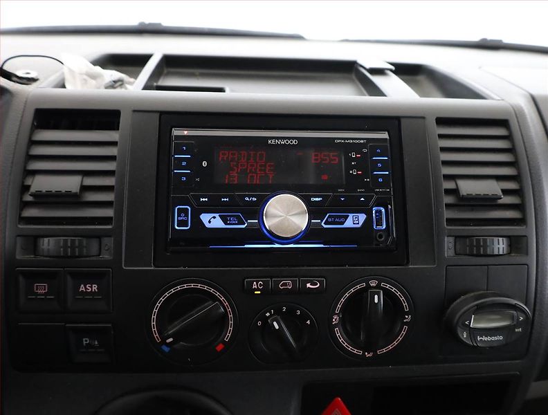 Volkswagen Transporter (2003) 2.5 TDI, Bus, 7Míst, 1Maj - fotka 8 z 13