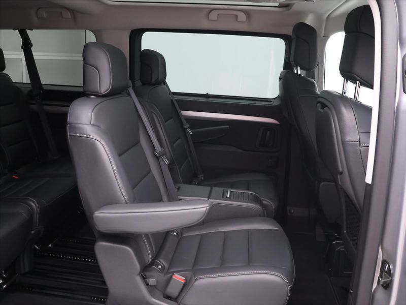 Toyota ProAce 2,0 D-4D 130KW VIP L2 CZ 1.MAJ - fotka 12 z 35