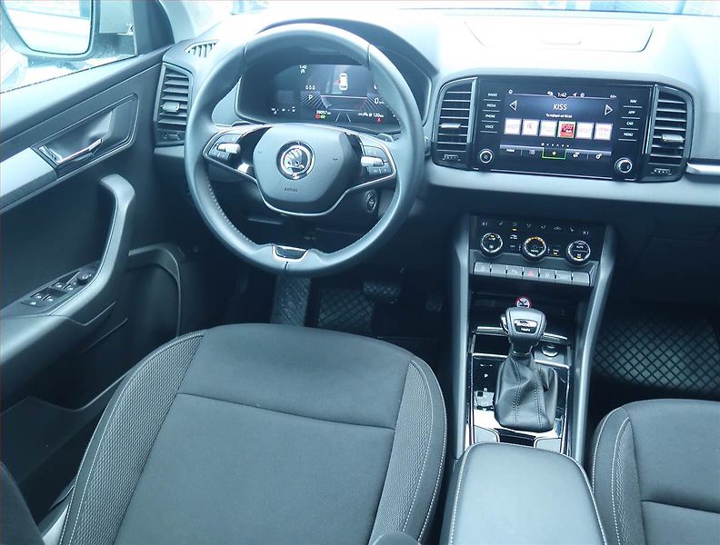 Škoda Karoq (2024) Fresh 2.0 TDI - fotka 7 z 16