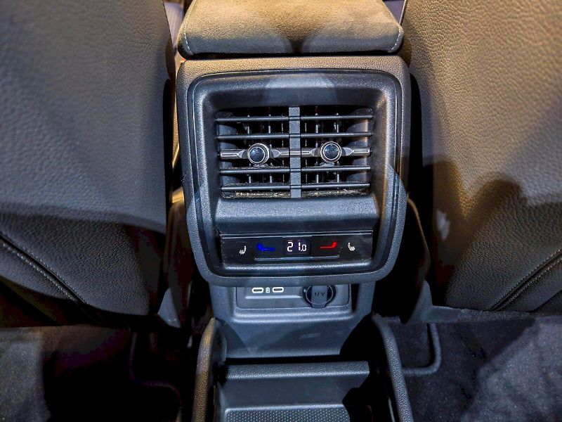 Škoda Kodiaq (2025) iV 1.5 TSI 150 kW DSG Sportlin - fotka 27 z 34