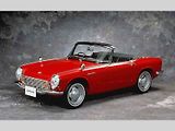 Už za rok po S500 přišla první modernizace tohoto roadsteru s větším motorem o objemu 606 cm3 a také verzí kupé. Než byla výroba modelu S600 v roce 1966 ukončena, vzniklo na 11 tisíc roadsterů a téměř 2000 kupé.