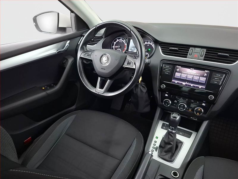 Škoda Octavia (2018) Ambition Plus 1.5 TSI, Automat - fotka 7 z 17