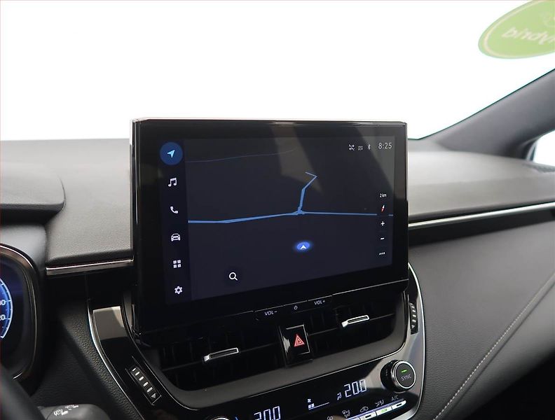 Toyota Corolla (2023) 1.8 Hybrid, digi klima - fotka 16 z 24