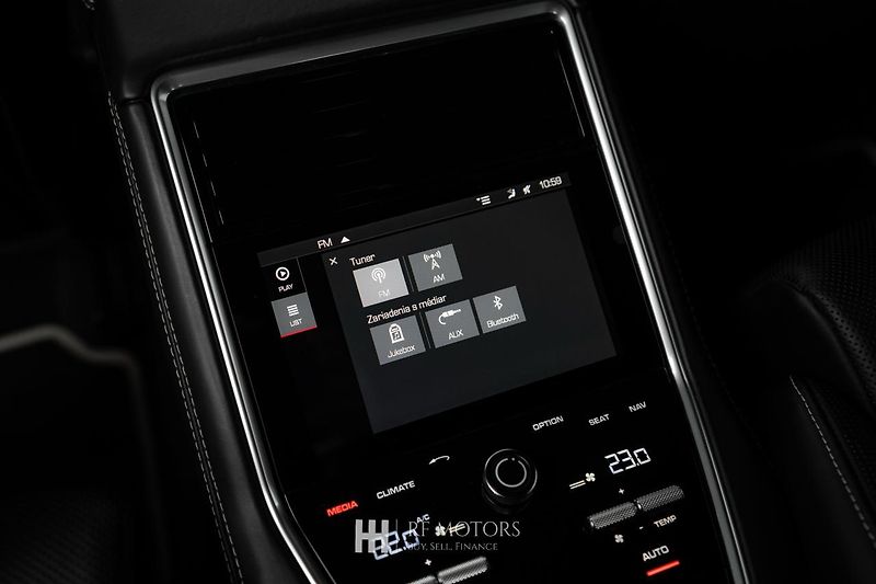 Porsche Panamera (2020) Turbo S E-Hybrid - fotka 49 z 55