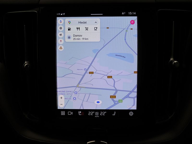 Volvo XC60 2,0 B5 173kW AWD Plus Dark CZ - fotka 20 z 33