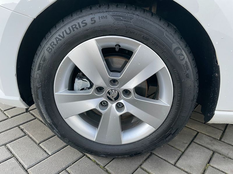 Škoda Fabia (2021) Com.1.0TSi Ambition Tour! ČR! - fotka 29 z 29