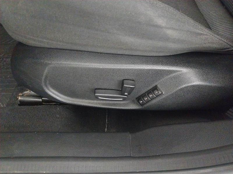 Ford Mondeo (2010) 2.0 TDCi, Automat, Tažné - fotka 20 z 20