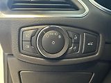 Ford S-MAX ST-Line 2.0 EcoBlue 190k aut.  - náhled 25