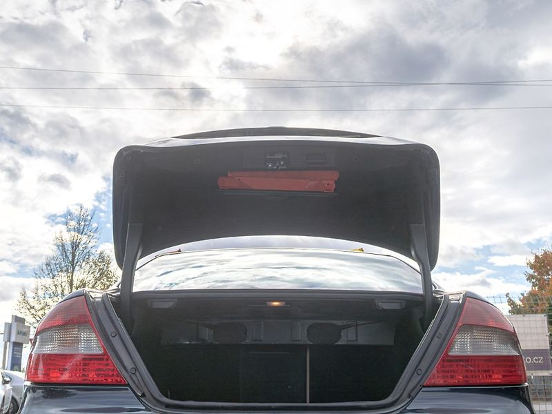 Mercedes-Benz CLK (2006) 320CDI 165KW mat – FAKTURY - fotka 29 z 32