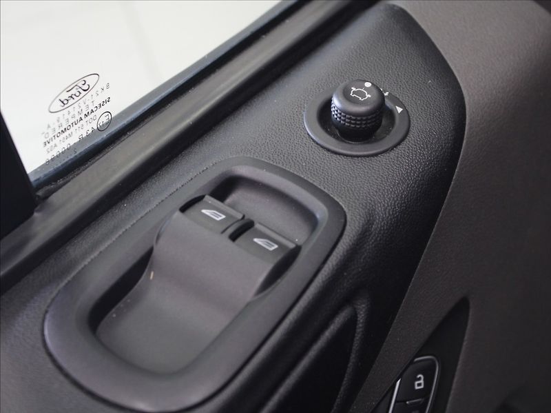 Ford Tourneo Custom 2,0 DETHLEFFS Globevan Obytňák - fotka 21 z 31