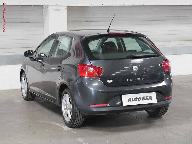 Seat Ibiza (2009) 1.2i, 1.maj,ČR, servis.kniha - fotka 4 z 15