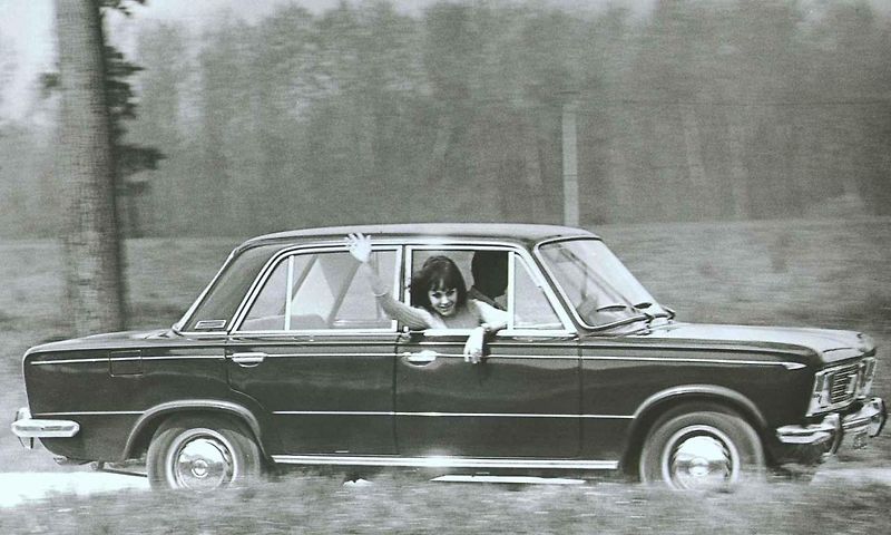 Polski Fiat 125p.