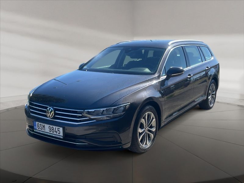 Volkswagen Passat 1,5 TSI Business AT - fotka 3 z 11