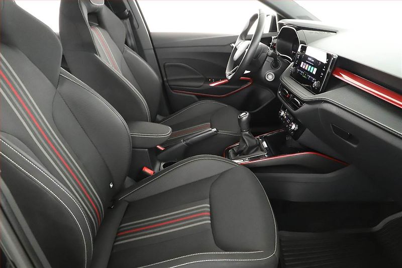 Škoda Fabia (2025) 1.0 TSI, MONTE CARLO, KEYLESS - fotka 7 z 15