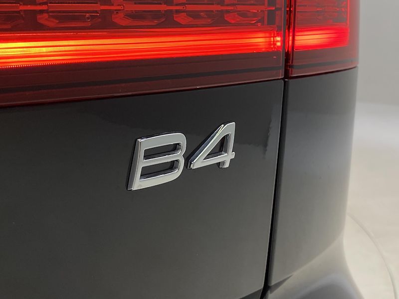 Volvo V60 (2026) B4 AUT BRIGHT PLUS - fotka 20 z 61