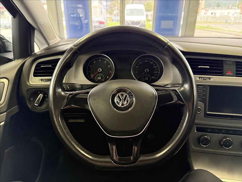 Volkswagen Golf 1,4   TSI 92kW,COMFORTLINE,2.M - fotka 13 z 23