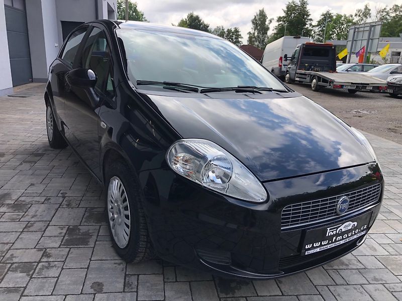 Fiat Punto (2006) 1.4 - fotka 4 z 32