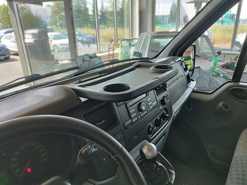 Ford Transit (2010) 2.2,85kW,KLIM.,9MÍST,TAŽ.ZAŘ. - fotka 26 z 27